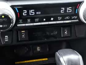 Toyota RAV4 (2021) thumbnail 6