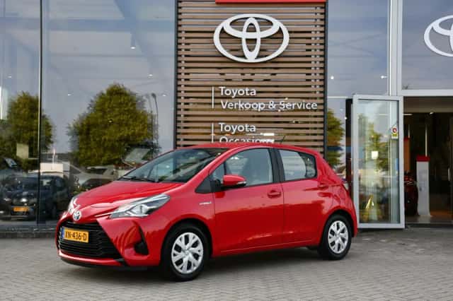 Toyota Yaris (2019) thumbnail 1