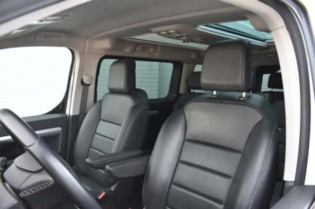 Peugeot E-Traveller (2022) thumbnail 14