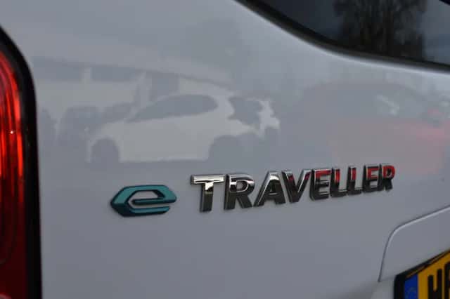 Peugeot E-Traveller (2022) thumbnail 26