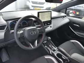 Toyota Corolla (2025) thumbnail 2