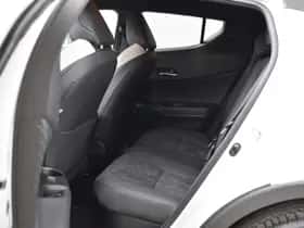 Toyota C-HR (2023) thumbnail 22