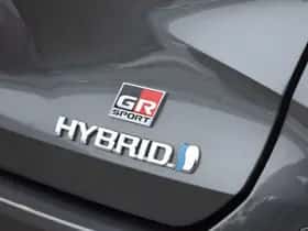 Toyota Corolla (2024) thumbnail 6
