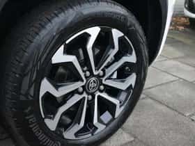 Toyota Yaris Cross (2023) thumbnail 19