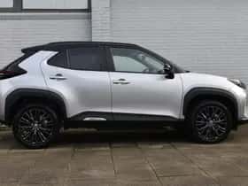Toyota Yaris Cross (2024) thumbnail 3