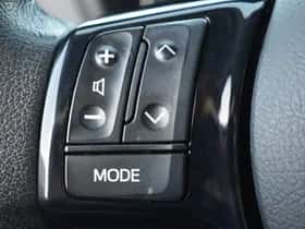 Toyota Yaris (2018) thumbnail 14