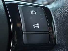 Toyota Yaris (2018) thumbnail 15