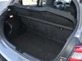 Toyota Yaris (2018) thumbnail 17