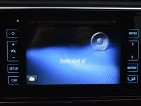 Toyota Auris (2017) thumbnail 16
