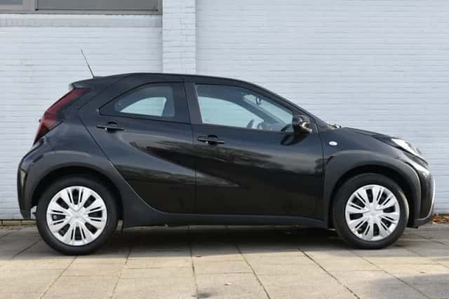 Toyota Aygo (2024) thumbnail 11