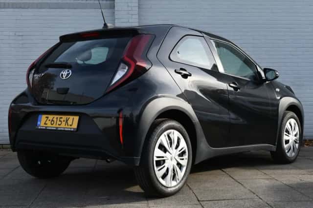 Toyota Aygo (2024) thumbnail 4