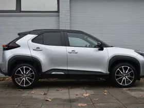 Toyota Yaris Cross (2025) thumbnail 4