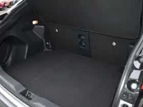 Toyota Yaris Cross (2025) thumbnail 10