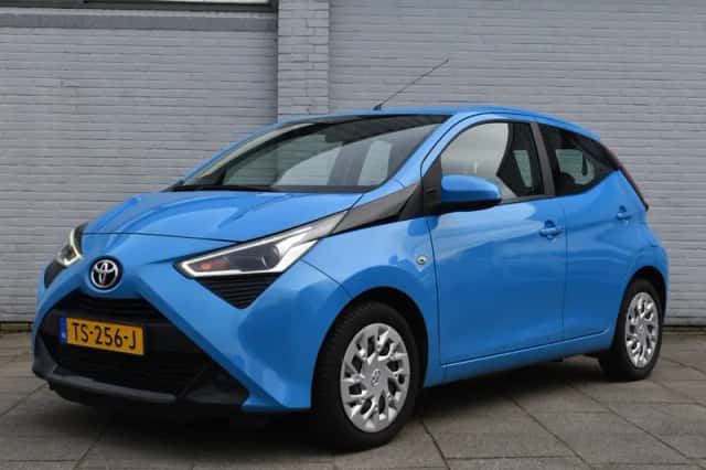 Toyota Aygo (2019) thumbnail 1