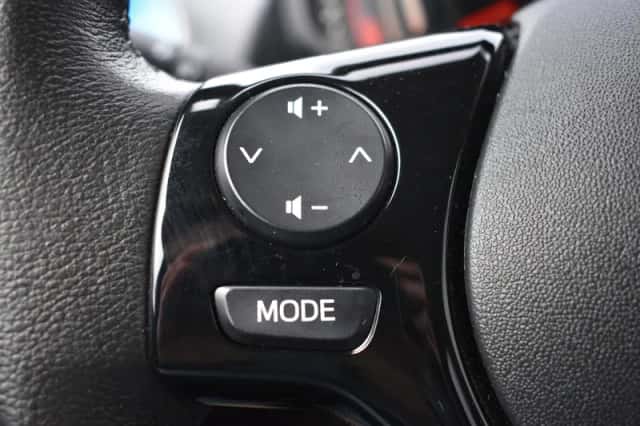 Toyota Aygo (2019) thumbnail 12