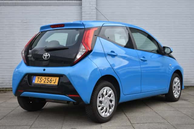 Toyota Aygo (2019) thumbnail 5