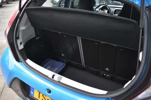 Toyota Aygo (2019) thumbnail 9