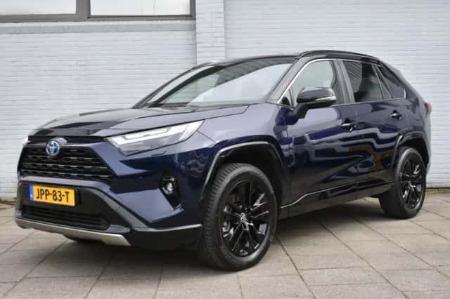 Toyota RAV4 (2025) thumbnail 1