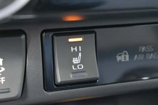 Toyota RAV4 (2025) thumbnail 14