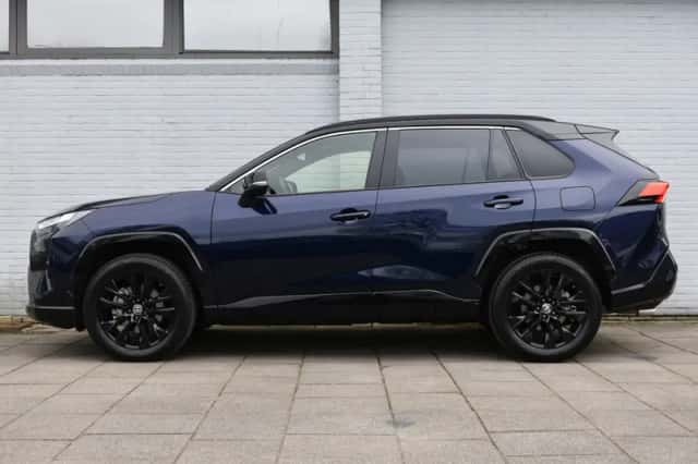 Toyota RAV4 (2025) thumbnail 18