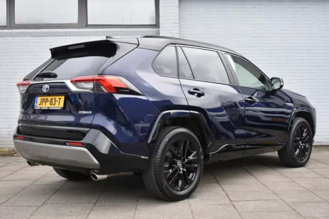 Toyota RAV4 (2025) thumbnail 19
