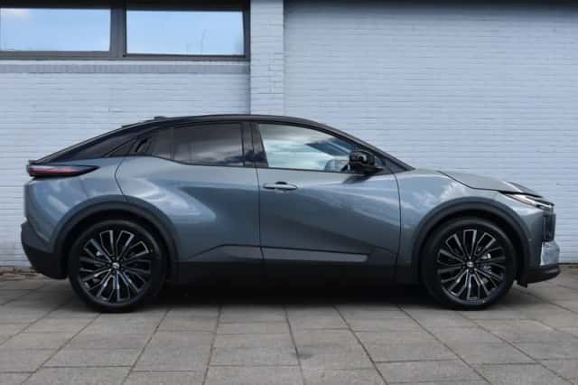 Toyota C-HR+ (2026) thumbnail 5
