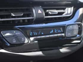 Toyota C-HR (2021) thumbnail 20