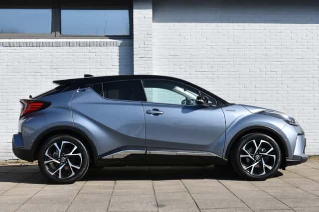 Toyota C-HR (2021) thumbnail 7