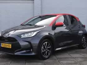 Toyota Yaris (2022) thumbnail 1