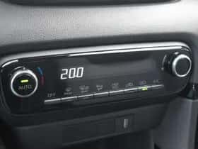 Toyota Yaris (2022) thumbnail 15
