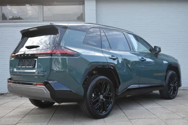Toyota RAV4 (2025) thumbnail 5