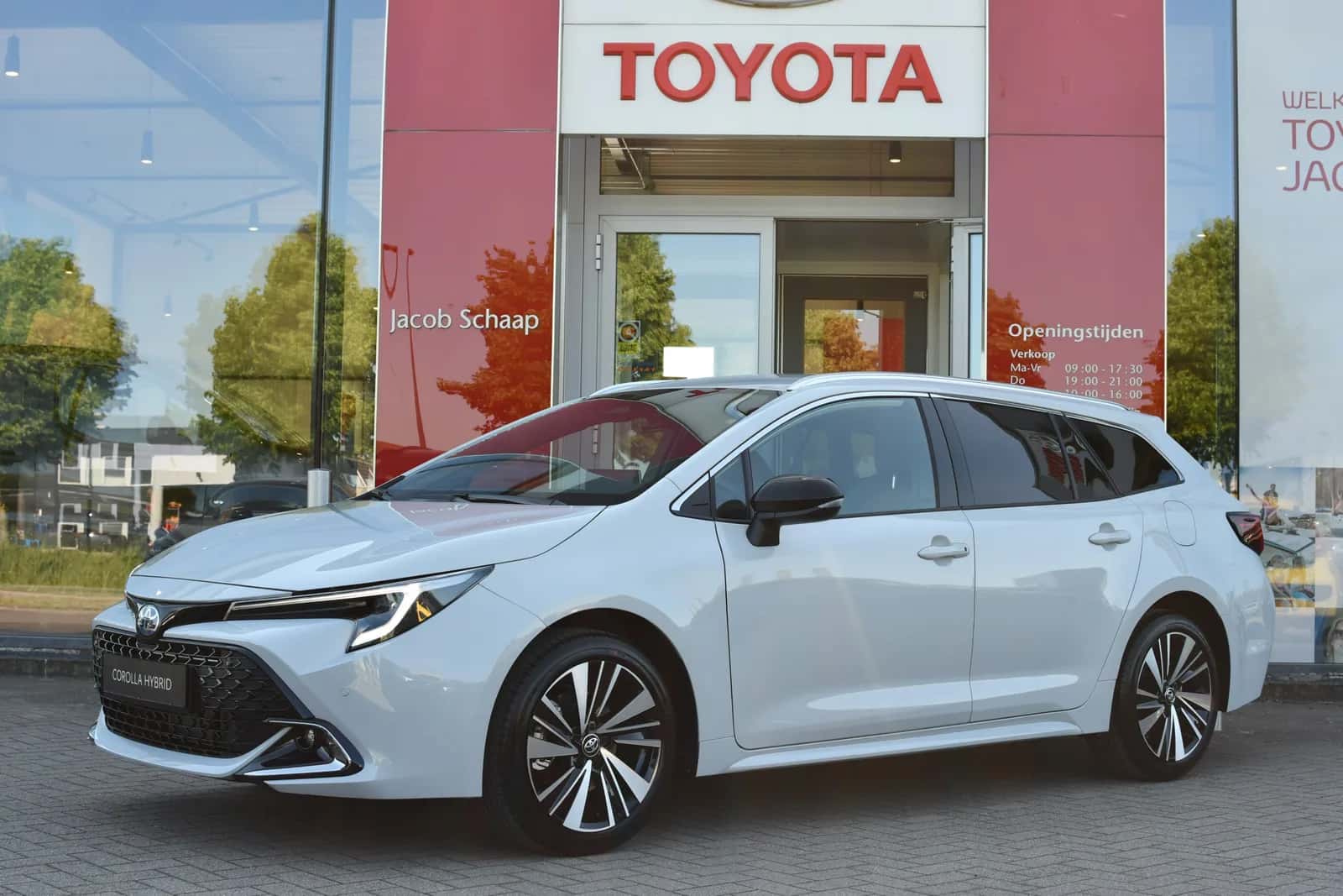 Toyota Corolla (2026) — foto 1