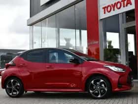 Toyota Yaris (2025) thumbnail 3