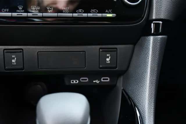 Toyota Yaris (2025) thumbnail 28