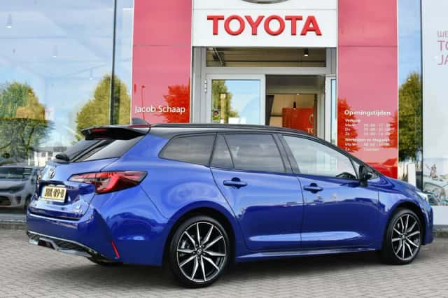 Toyota Corolla (2024) thumbnail 7