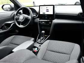 Toyota Yaris Cross (2025) thumbnail 6