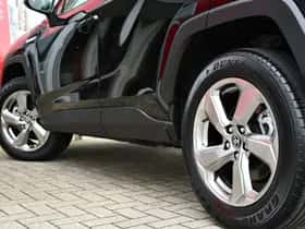 Toyota RAV4 (2021) thumbnail 21
