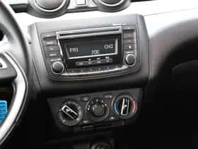 Suzuki Swift thumbnail 16