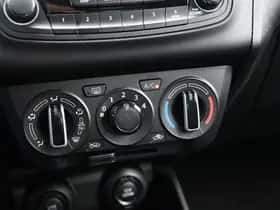 Suzuki Swift thumbnail 4
