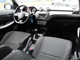 Suzuki Swift thumbnail 10