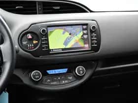 Toyota Yaris (2020) thumbnail 4
