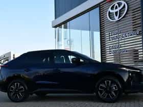 Toyota bZ4X (2026) thumbnail 3