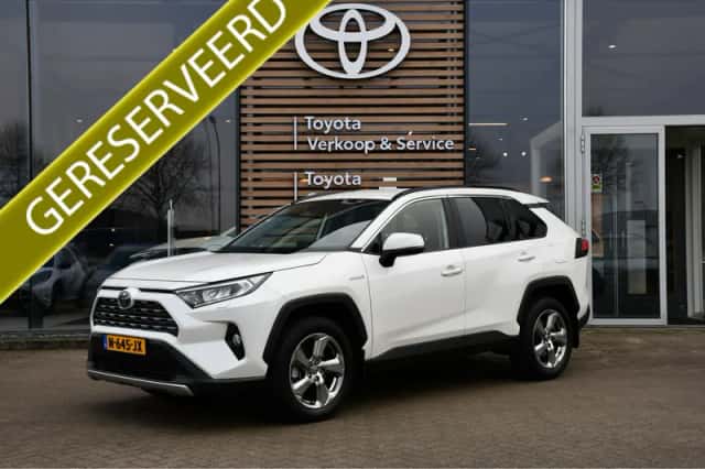 Toyota RAV4 (2021) thumbnail 1