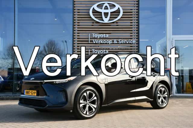 Toyota bZ4X (2025) thumbnail 1