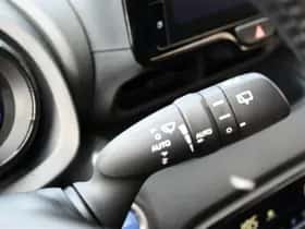 Toyota Yaris (2023) thumbnail 11