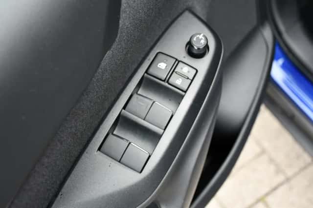 Toyota Yaris Cross (2023) thumbnail 21