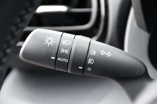 Toyota Yaris Cross (2023) thumbnail 5