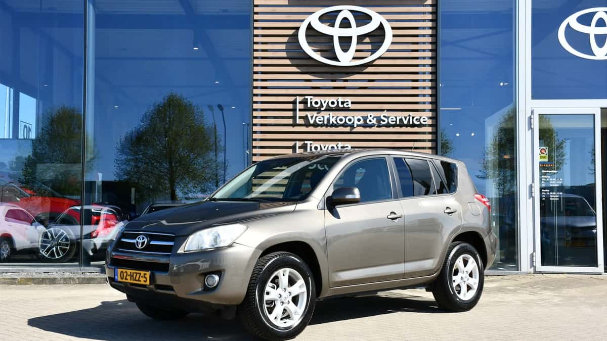 Toyota RAV4 (2009) — foto 1