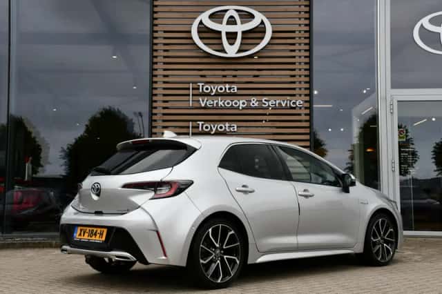 Toyota Corolla (2019) thumbnail 4