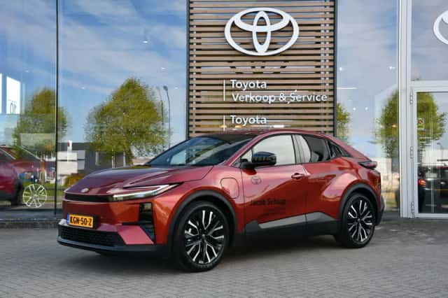 Toyota C-HR+ (2026) thumbnail 1